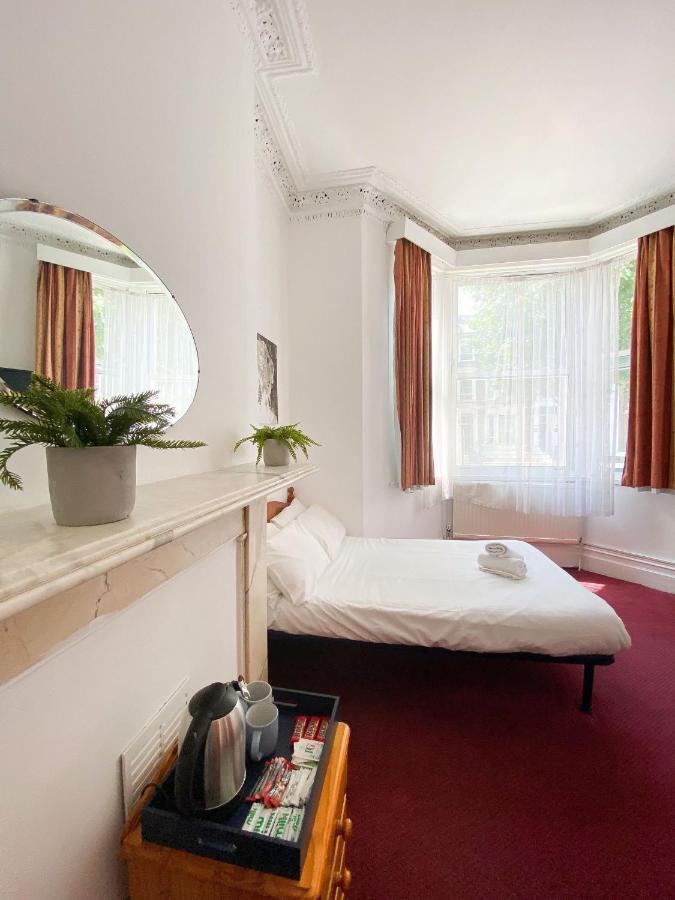 Orlando Hotel Londres Quarto foto